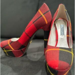 Prada heels, about 5” heel, almost new, worn to try on.